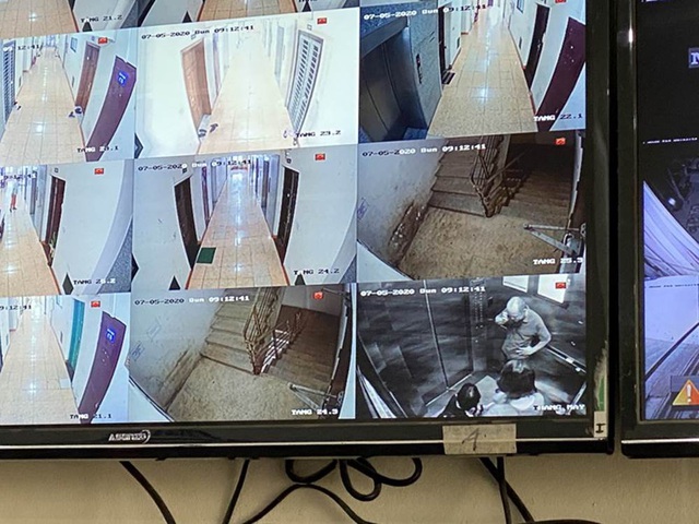 “Hú hồn” 6 người bị kẹt trong thang máy tại Chung cư 71 Nguyễn Chí Thanh - Ảnh 1.