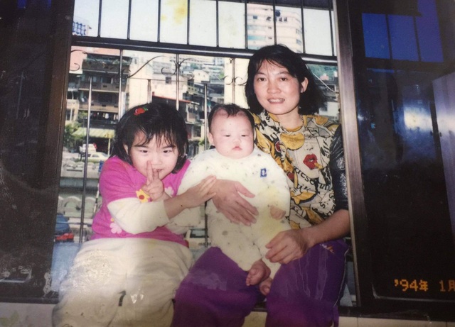 Cô gái Đài Loan xúc động gặp lại ‘mẹ Việt’ sau nhiều năm đi tìm - Ảnh 1.