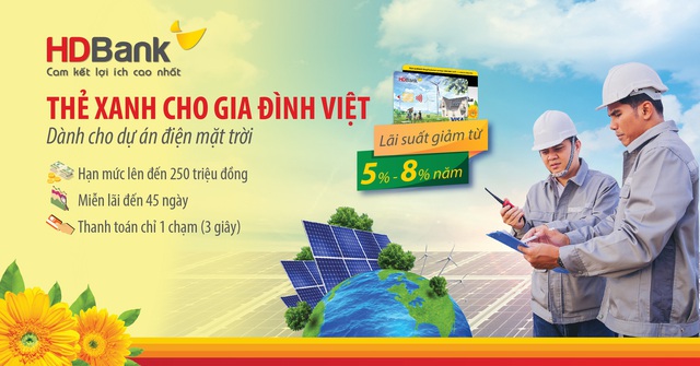 HDBank trao “Thẻ Xanh cho gia đình Việt” cho khách hàng đầu tiên - Ảnh 2.