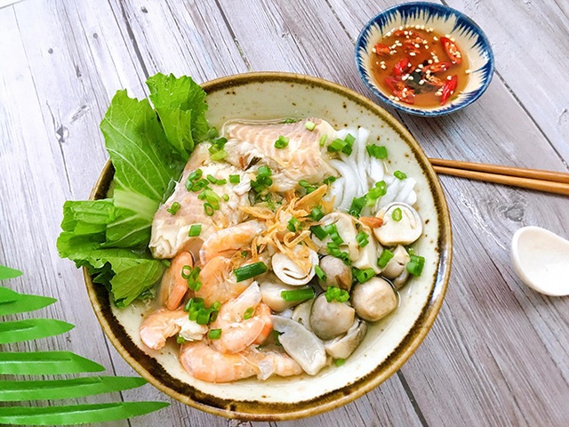 Bánh canh cá lóc - Ảnh 1.