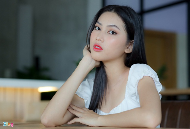 Đời thường của cô gái chân dài 1,11 m thi Hoa hậu Việt Nam 2020 - Ảnh 1.