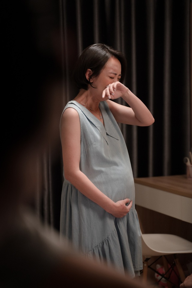 Lộ ảnh mang bầu to, Thu Trang mong sinh con gái cho Tiến Luật - Ảnh 3.