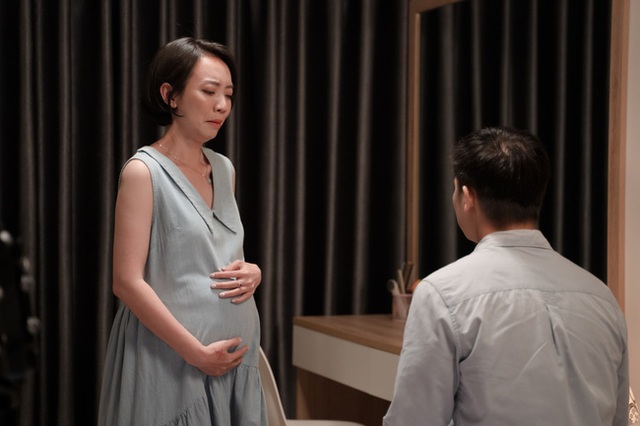 Lộ ảnh mang bầu to, Thu Trang mong sinh con g&aacute;i cho Tiến Luật - Ảnh 5.