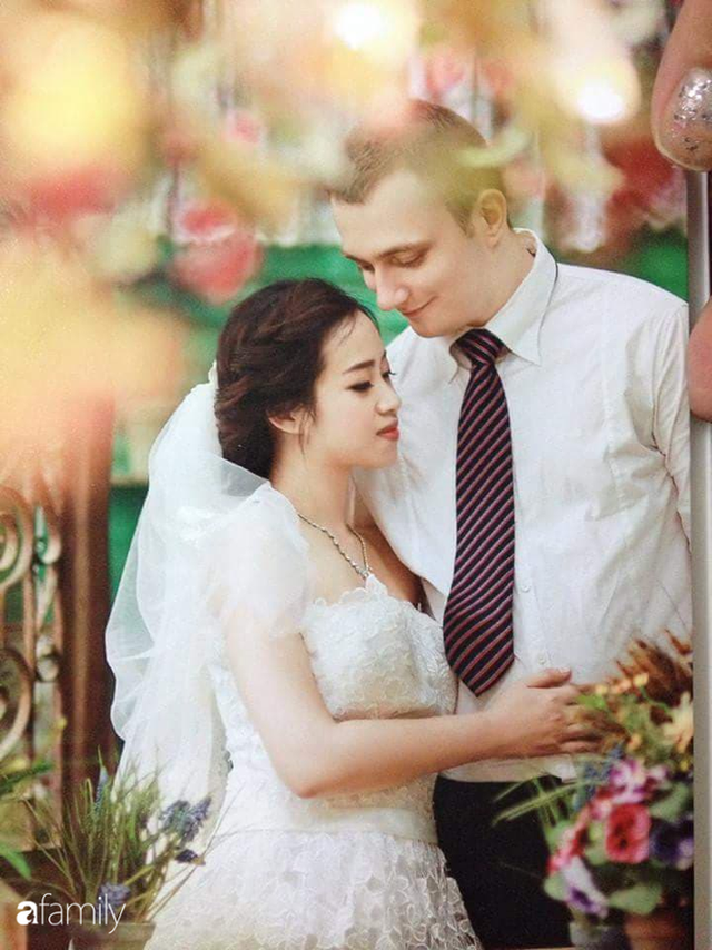 Cô gái Việt quyết định chóng vánh cưới chàng trai Ba Lan sau 2 tuần gặp mặt, lần đầu về ra mắt khiến bố vợ tương lai “đứng hình” rồi nói một câu đầy sửng sốt - Ảnh 4.