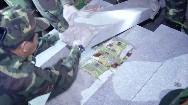 Bắt nhiều người Việt trong đường dây ma túy của cựu cảnh sát Hàn Quốc - Ảnh 1.