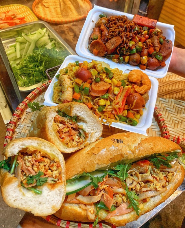 4 món ăn khuya hút khách ở Hà Nội - Ảnh 8.