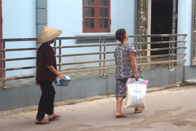 Cận cảnh khu vực cách ly y tế nơi gia đình nữ du học sinh tỉnh Hải Dương sinh sống  - Ảnh 22.