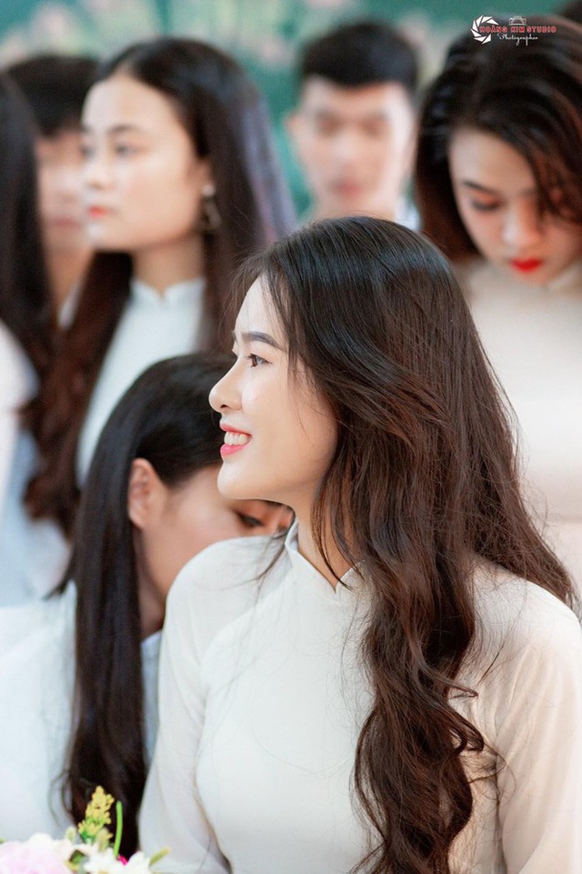 Nhan sắc trong trẻo của cô gái Hải Dương 18 tuổi thi Hoa hậu Việt Nam 2020 - Ảnh 5.