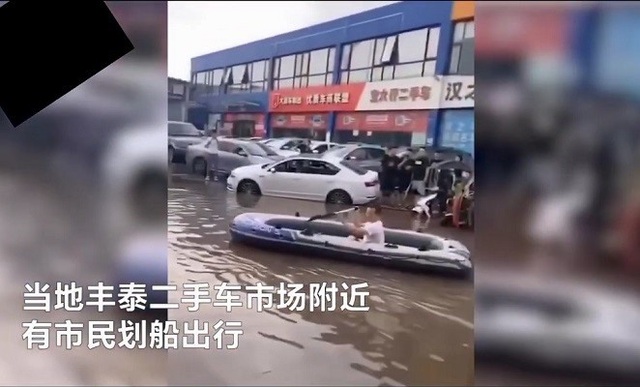 Tin lũ lụt mới nhất ở Trung Quốc: Cố đô hơn 3.000 nghìn năm tuổi bị tàn phá khốc liệt trong biển nước - Ảnh 3.