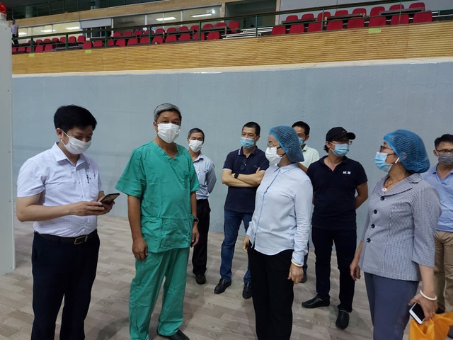 Sau 72h thi công, bệnh viện dã chiến tại Đà Nẵng đã cơ bản hoàn thiện - Ảnh 3.