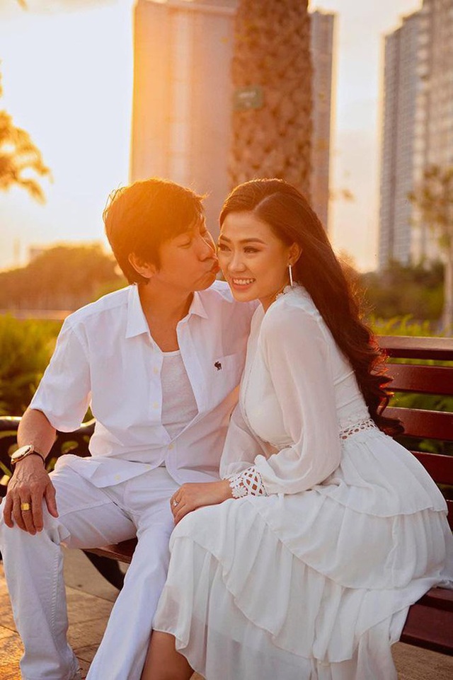 Diễn vi&ecirc;n L&ecirc; Huỳnh d&agrave;nh lời khen c&oacute; c&aacute;nh cho b&agrave; x&atilde; k&eacute;m 30 tuổi tr&ecirc;n s&oacute;ng truyền h&igrave;nh - Ảnh 2.