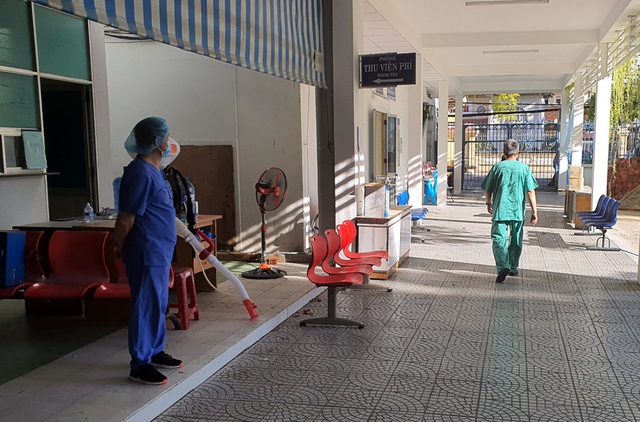 Bệnh viện C Đà Nẵng trước giờ gỡ bỏ phong tỏa - Ảnh 3.