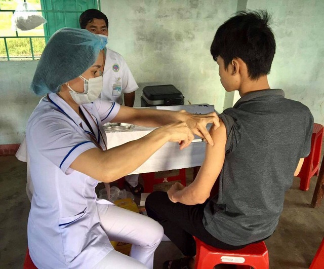 Thứ trưởng Đỗ Xuân Tuyên: Lập các tổ phòng chống dịch ở cộng đồng, không chỉ riêng với bạch hầu hay COVID-19 - Ảnh 1.