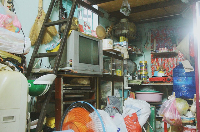 Gặp người cha địu b&eacute; trai 9 th&aacute;ng tuổi chạy xe &ocirc;m ở S&agrave;i G&ograve;n: M&igrave;nh c&oacute; lỗi với con, thấy con đi nắng m&agrave; x&oacute;t lắm - Ảnh 5.