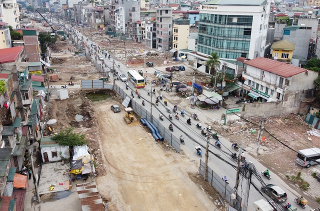 Hà Nội: Mục sở thị đường trên cao đoạn Ngã Tư Vọng - Cầu Vĩnh Tuy dần hình thành - Ảnh 5.