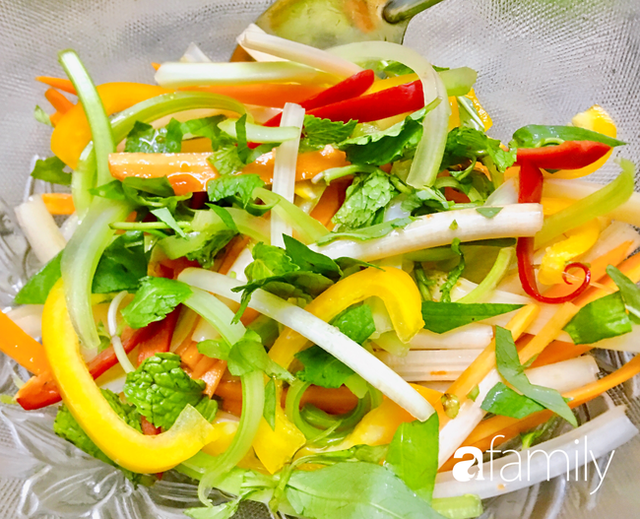 Mỗi ngày đều làm món salad này mang đi làm ăn trưa, tôi giảm cả 3kg sau 10 ngày mà da mịn đẹp hơn hẳn - Ảnh 8.