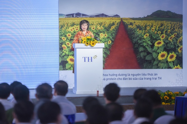 Tập đoàn TH khởi công Dự án chăn nuôi bò sữa công nghệ cao lớn nhất Tây Nguyên tại Kon Tum  - Ảnh 1.