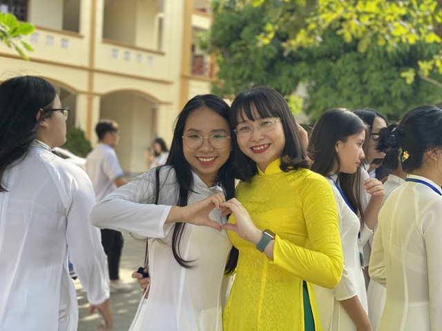 Lớp ở Nghệ An có 97% học sinh được tuyển thẳng ĐH - Ảnh 3.