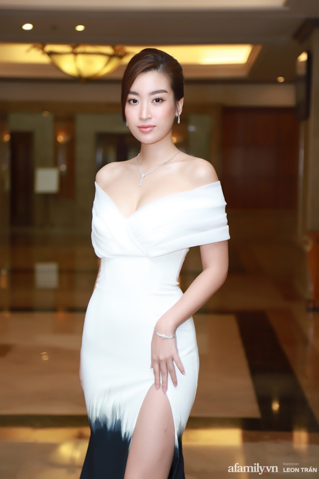 “Bóc trần” nhan sắc thật của dàn Hoa hậu, Á hậu Việt Nam qua ảnh chưa photoshop, bất ngờ nhất là vẻ già dặn của Tiểu Vy - Ảnh 5.