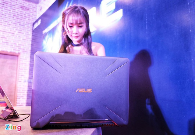Nhiều mẫu laptop vừa được giảm giá, đáng chú ý tại Việt Nam - Ảnh 2.