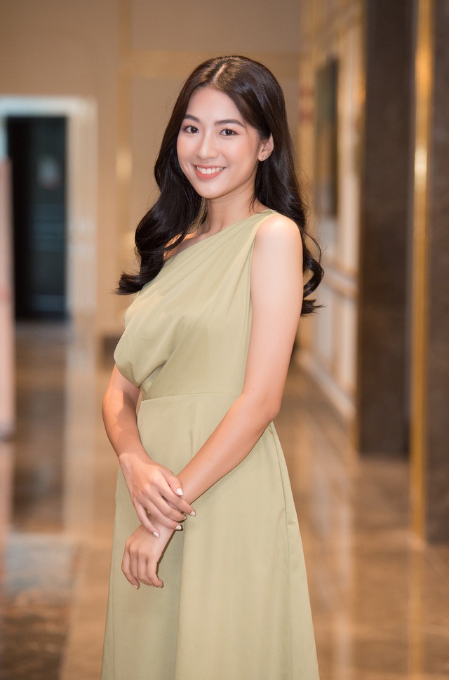 Hoa khôi Ngoại thương và thí sinh Hoa hậu Việt Nam 2020 ở vòng sơ khảo - Ảnh 7.