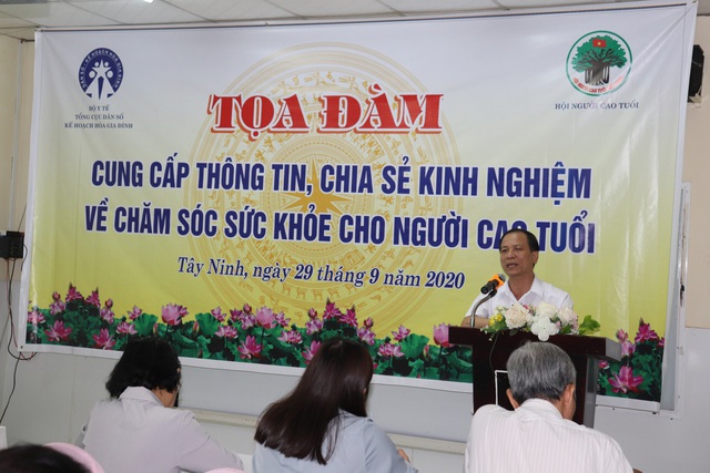 Tổng cục Dân số tổ chức tọa đàm chia sẻ kinh nghiệm chăm sóc người cao tuổi tại Tây Ninh - Ảnh 2.