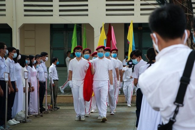 Phó Chủ tịch nước Đặng Thị Ngọc Thịnh dự khai giảng năm học mới tại TP HCM - Ảnh 7.