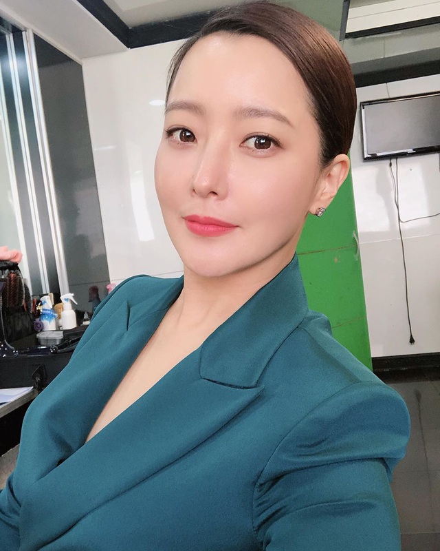 Ở tuổi 43, Kim Hee Sun giữ gìn vóc dáng và làn da búng ra sữa bằng nguyên liệu quen thuộc mà ai cũng biết - Ảnh 10.