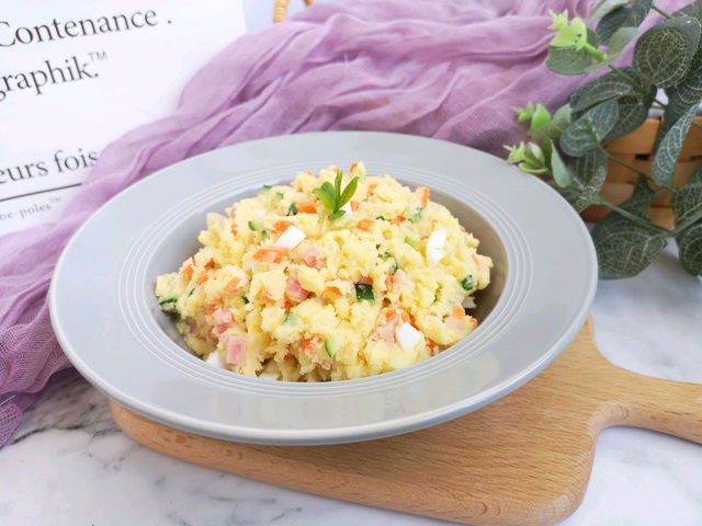 Ngày nào tôi cũng làm món salad này mang đi ăn trưa, sau 10 ngày giảm được 2kg mà thấy người khỏe hẳn ra! - Ảnh 5.