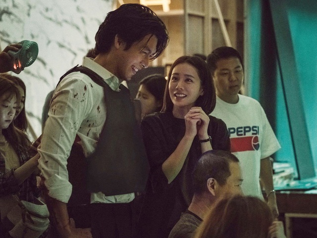 Hành trình yêu của Son Ye Jin - Hyun Bin - Ảnh 3.