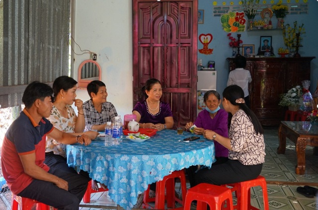 Nén nỗi đau, người mẹ tình nguyện hiến tạng con cứu người - Ảnh 1.