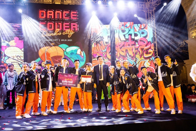Dance cover Danko City: Bùng cháy với các vũ điệu Kpop cùng Cường seven - Ảnh 8.
