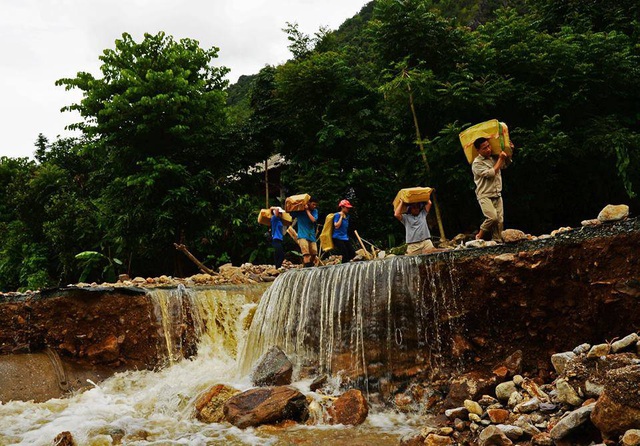 Sắc xuân trở lại Nậm Păm - Ảnh 2.