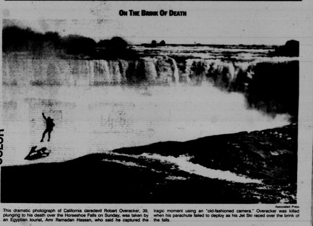 Khoảnh khắc gây ám ảnh hơn 20 năm về trước: Người đàn ông liều lĩnh trình diễn ở thác nước để làm từ thiện rồi gặp nạn chỉ vì 1 sai lầm nhỏ - Ảnh 4.