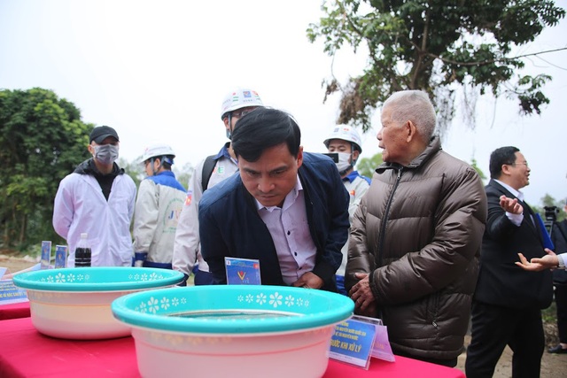 Đo tại chỗ, công nghệ Nhật Bản làm giảm gần 100% mùi ở hồ chứa nước rác Nam Sơn - Ảnh 3.