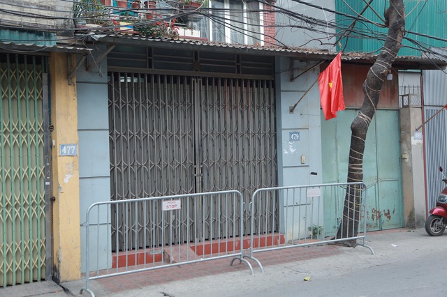 Phong tỏa căn nhà nơi bệnh nhân mắc COVID-19 vừa phát hiện tại quận Nam Từ Liêm – Hà Nội - Ảnh 3.