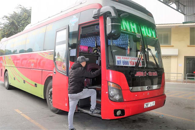 Các DN vận tải Hải Phòng trung chuyển miễn phí cho khách từ bến Lạc Long sang bến Thượng Lý - Ảnh 4.