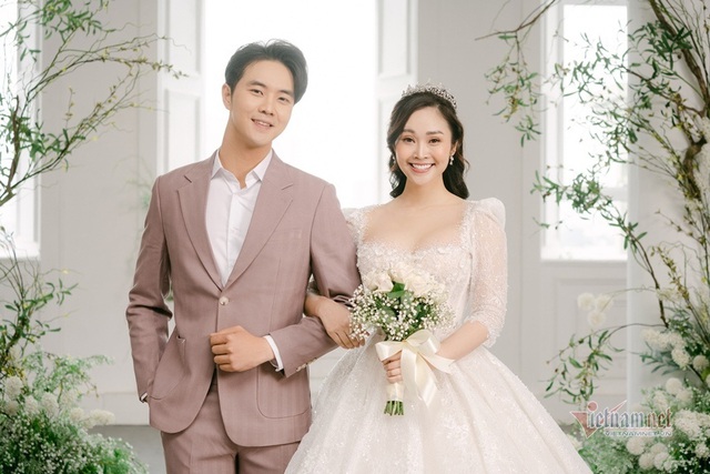 Ảnh cưới của MC Thùy Linh VTV và chồng diễn viên kém 5 tuổi - Ảnh 12.