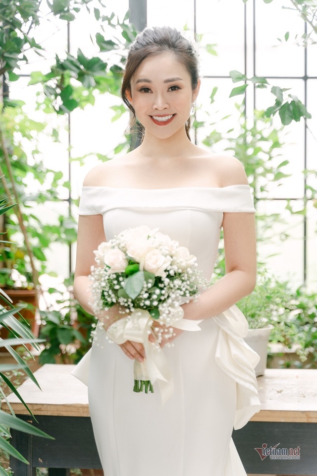 Ảnh cưới của MC Thùy Linh VTV và chồng diễn viên kém 5 tuổi - Ảnh 6.