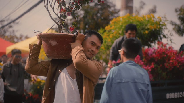 Phan Mạnh Quỳnh lần đầu &ldquo;bắt tay&rdquo; với Karik ra MV &ldquo;đ&aacute;nh tr&uacute;ng tim đen&rdquo; đấng m&agrave;y r&acirc;u - Ảnh 3.