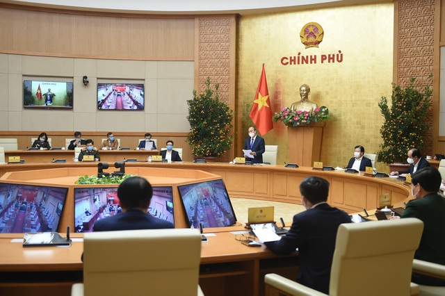 Thủ tướng: TP.HCM và Hà Nội có thể giãn cách xã hội một số khu vực - Ảnh 3.