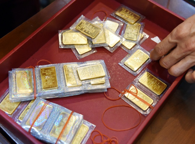 Nữ đại gia giấu mặt mang 130 cây vàng bán thu về gần 7,3 tỷ đồng trước ngày Vía thần tài - Ảnh 8.