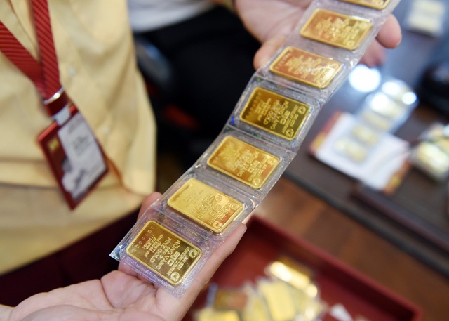 Nữ đại gia giấu mặt mang 130 cây vàng bán thu về gần 7,3 tỷ đồng trước ngày Vía thần tài - Ảnh 9.