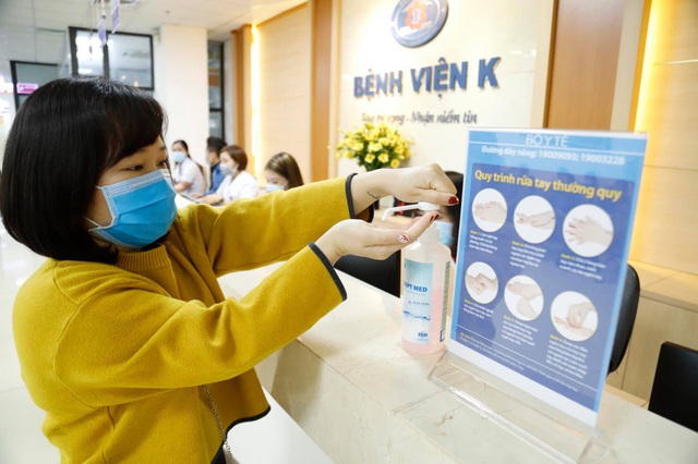 Đã có kết quả xét nghiệm ca nghi mắc COVID-19 ở Bệnh viện K Tân Triều - Ảnh 2.