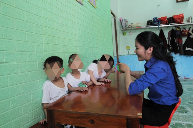 Câu chuyện về cô giáo Quảng Bình yêu trẻ chuyên biệt - Ảnh 4.