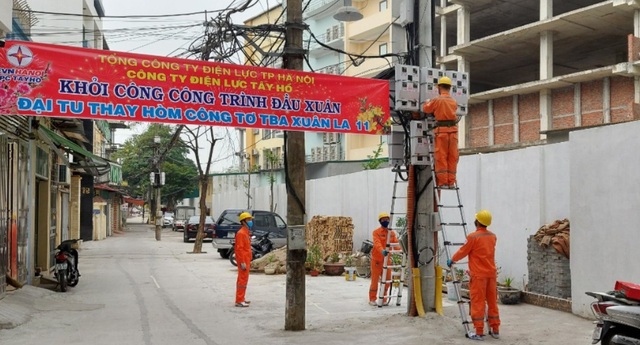 EVNHANOI triển khai thi công các công trình cải tạo nâng cấp lưới điện và đảm bảo điện mùa khô - Ảnh 2.