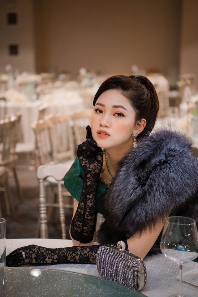 Á hậu 1 Hoa hậu Việt Nam 2016 rút khỏi showbiz sau kết hôn, bây giờ ra sao? - Ảnh 10.