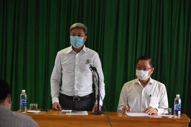 Thứ trưởng Nguyễn Trường Sơn là Tổ trưởng Tổ thường trực đặc biệt của Bộ Y tế tại TP HCM - Ảnh 3.