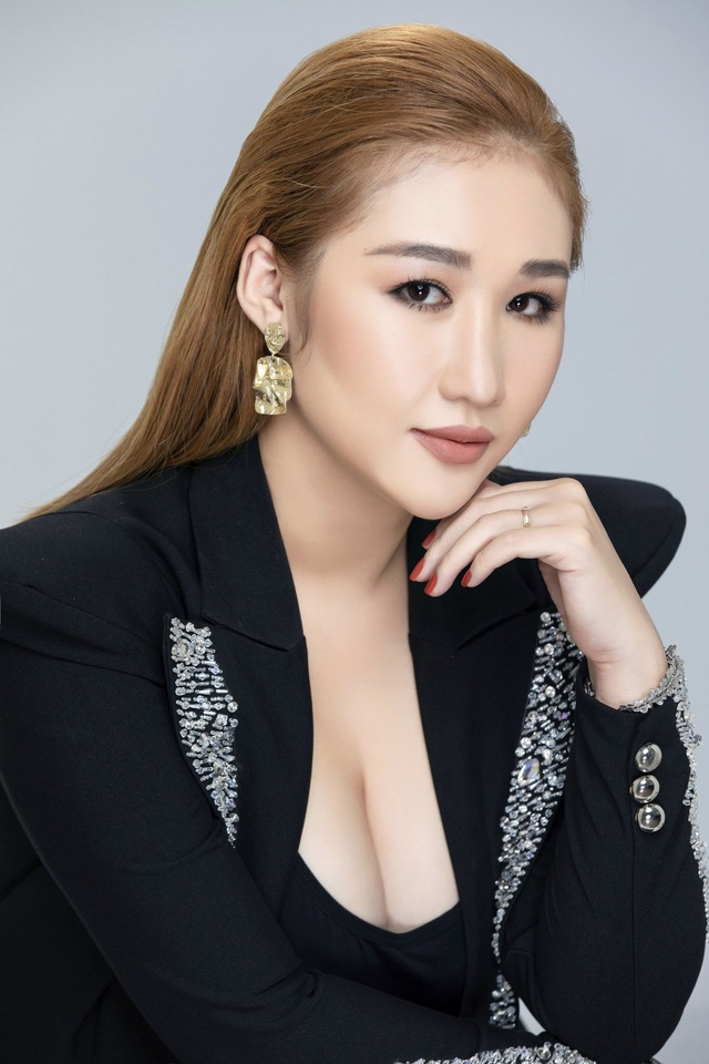 Nữ doanh nhân Huỳnh Như chia sẻ về cách vượt qua khó khăn khi kinh doanh sản phẩm và dịch vụ ngành làm đẹp - Ảnh 1.