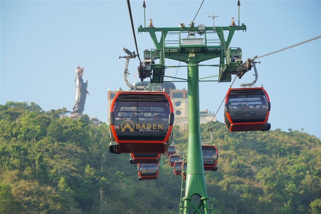 Tây Ninh thu hút cộng đồng runner với giải chạy BaDen Mountain Marathon 2021 - Ảnh 2.